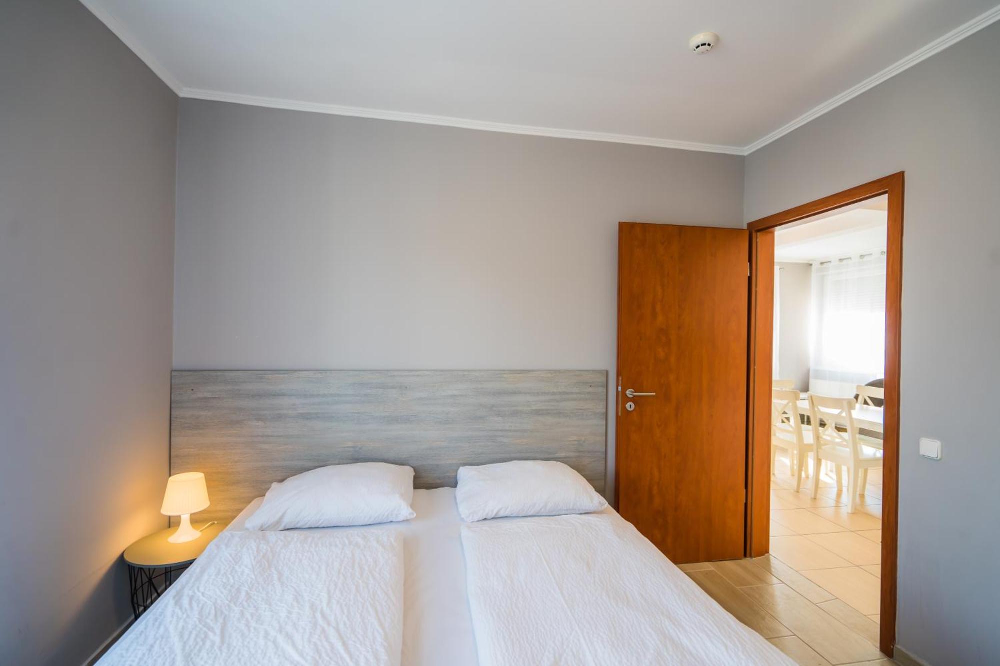 Riviera Apartmanhaz Шиофок Экстерьер фото