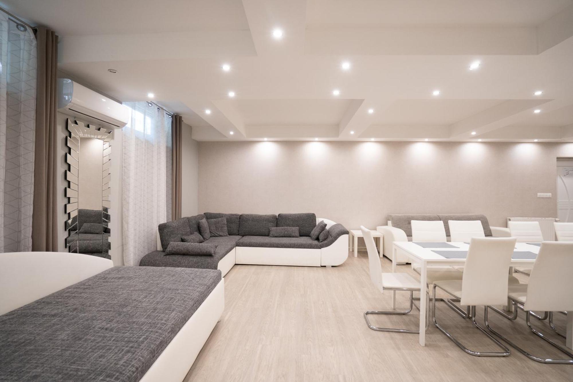 Riviera Apartmanhaz Шиофок Экстерьер фото