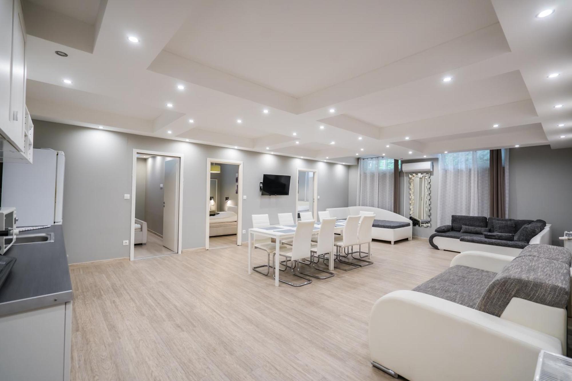 Riviera Apartmanhaz Шиофок Экстерьер фото