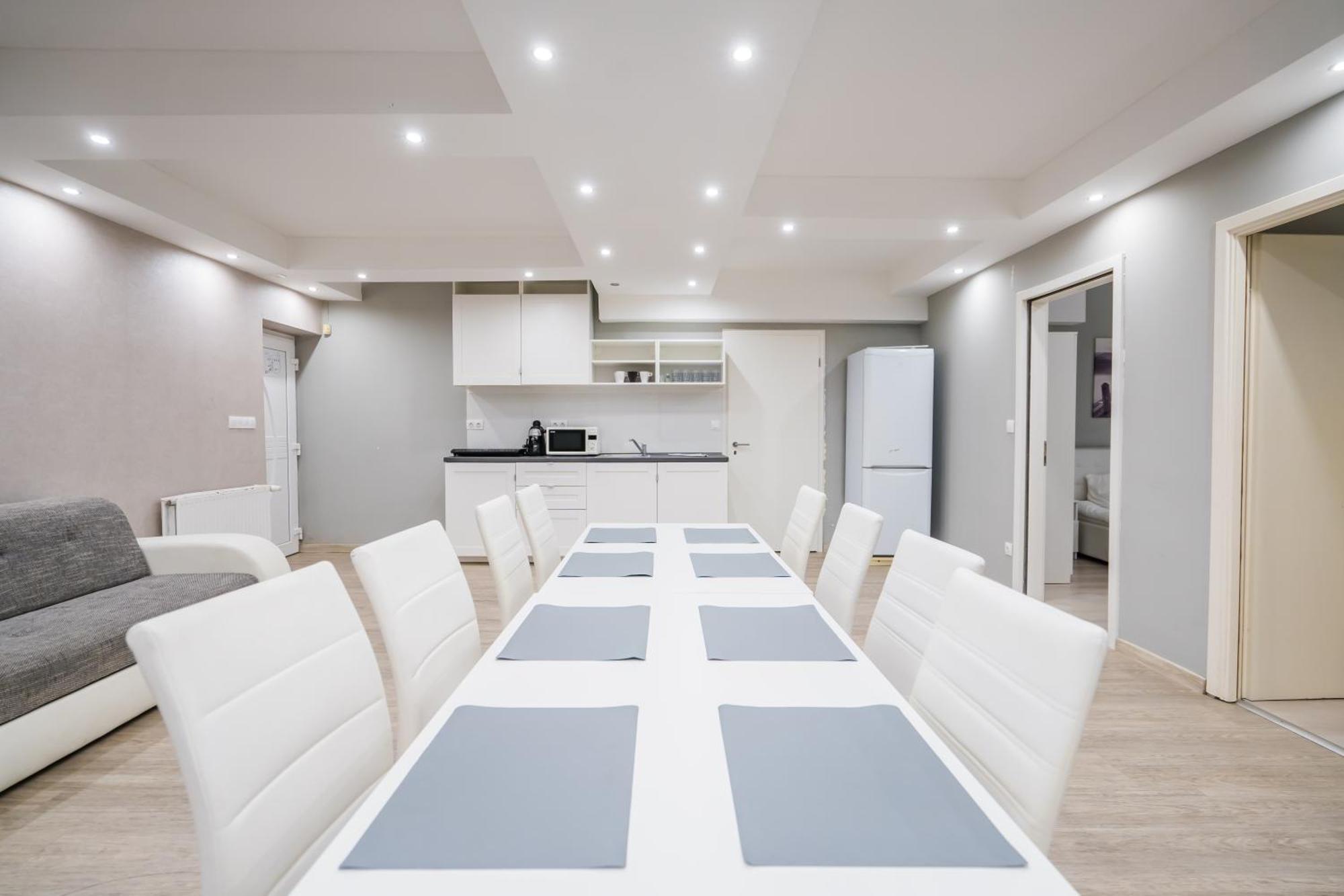 Riviera Apartmanhaz Шиофок Экстерьер фото