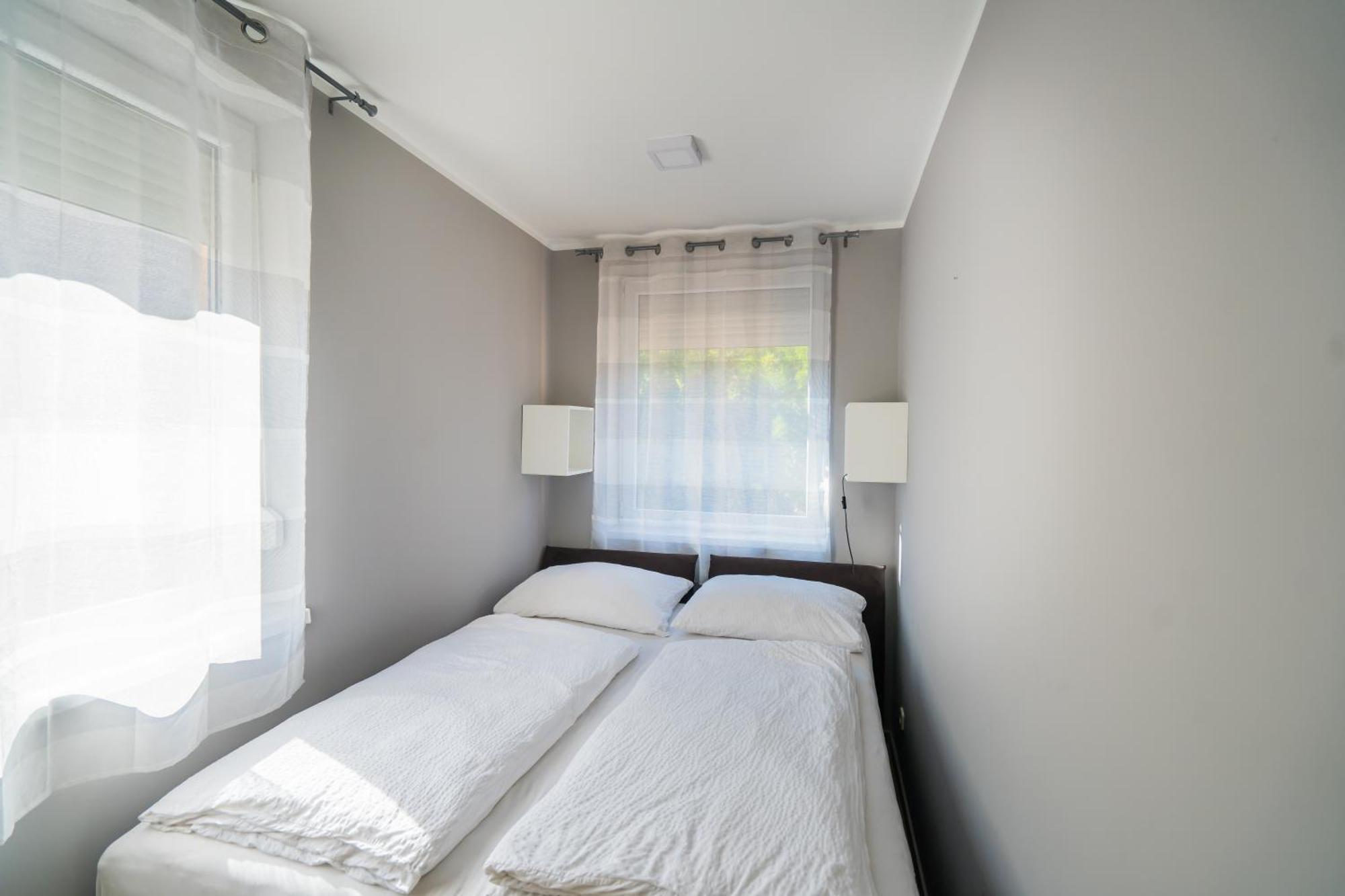 Riviera Apartmanhaz Шиофок Экстерьер фото