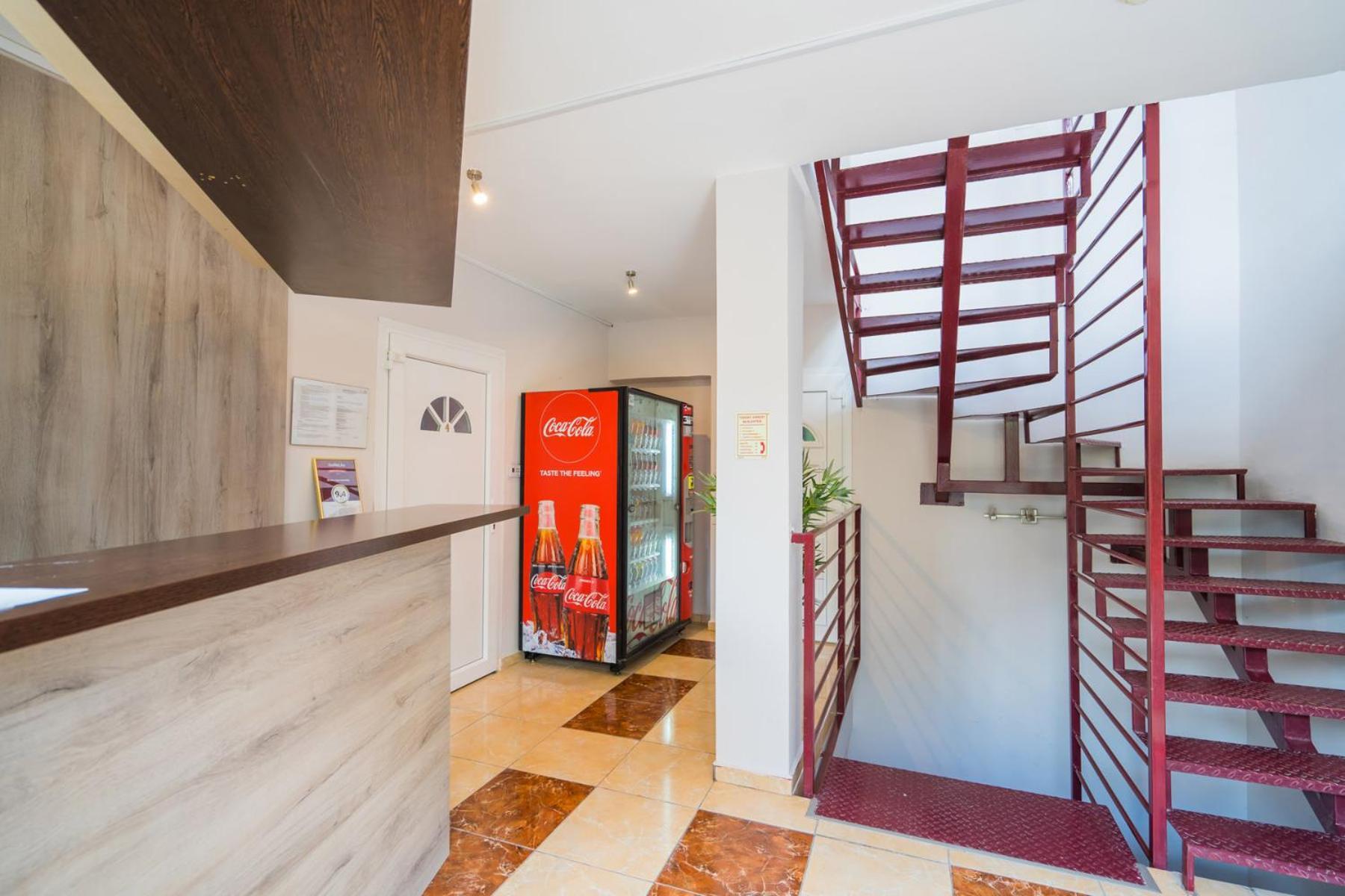 Riviera Apartmanhaz Шиофок Экстерьер фото