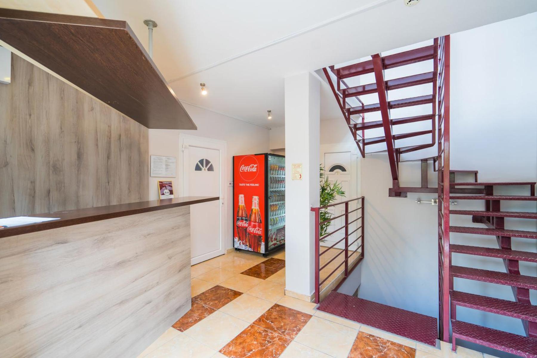 Riviera Apartmanhaz Шиофок Экстерьер фото