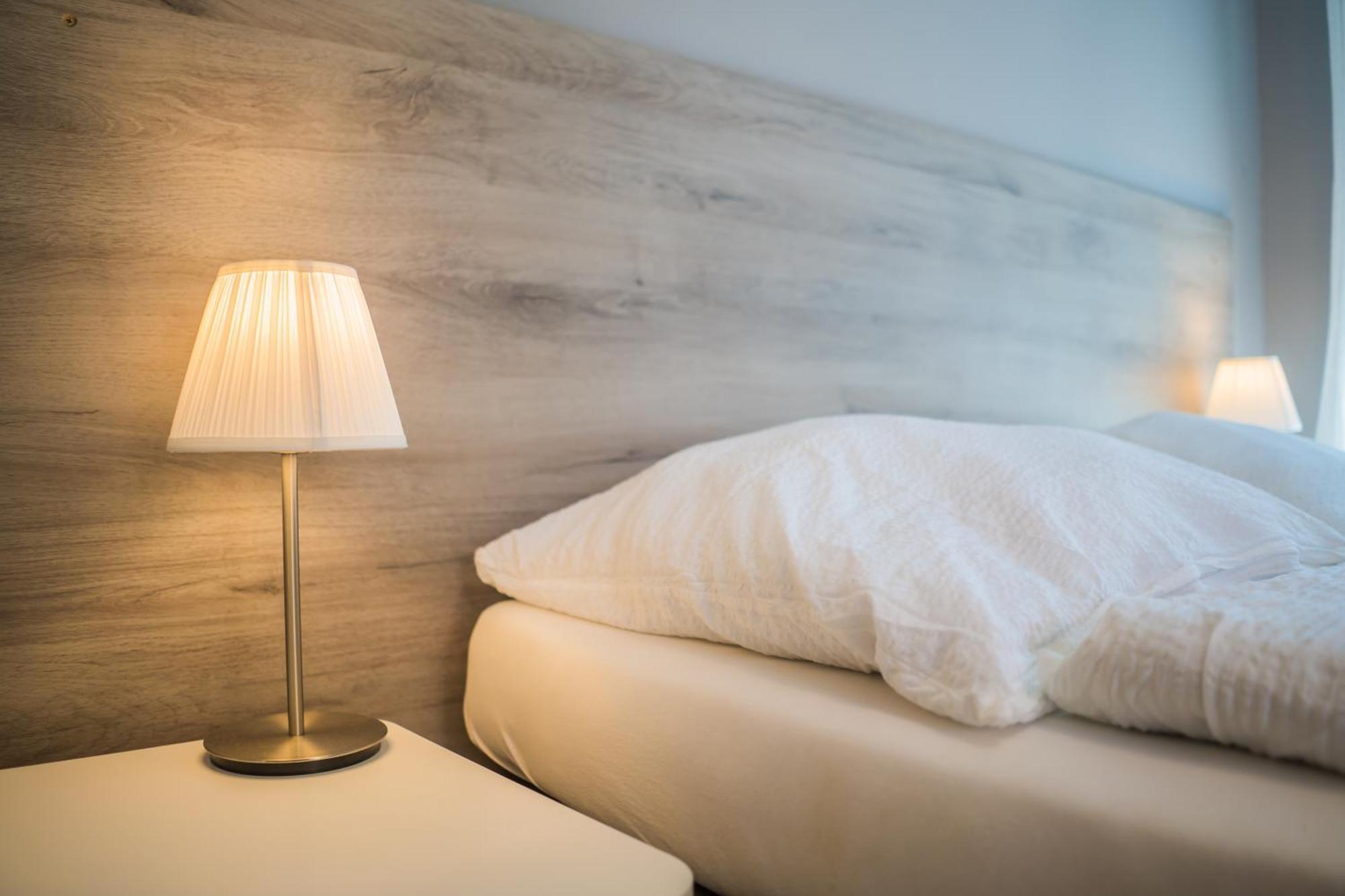 Riviera Apartmanhaz Шиофок Экстерьер фото
